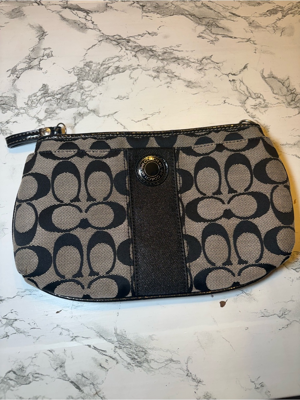 Coach Signature Canvas Black/Tan Wristlet